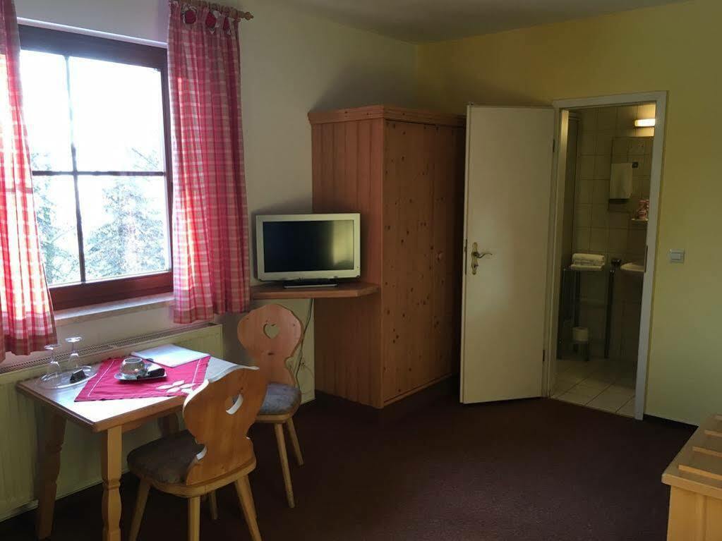 Hotel In Der Muehle Werdau Екстериор снимка