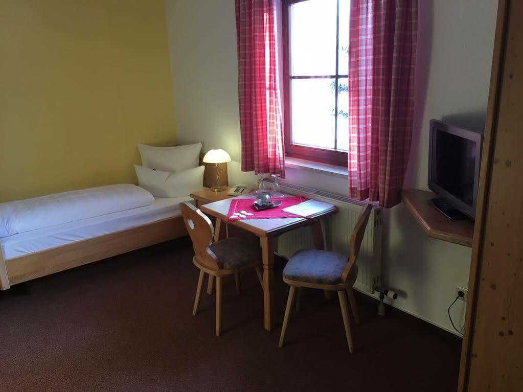 Hotel In Der Muehle Werdau Екстериор снимка